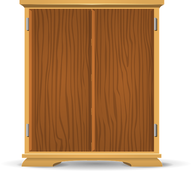 dřevěná skříň.png